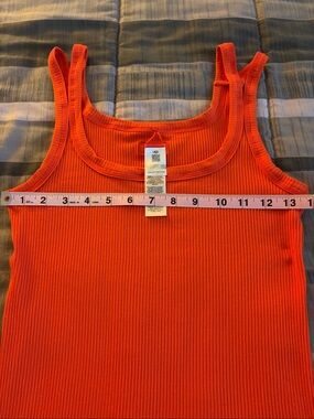 Ugg Nael Rib Tank in Bright Orange size S